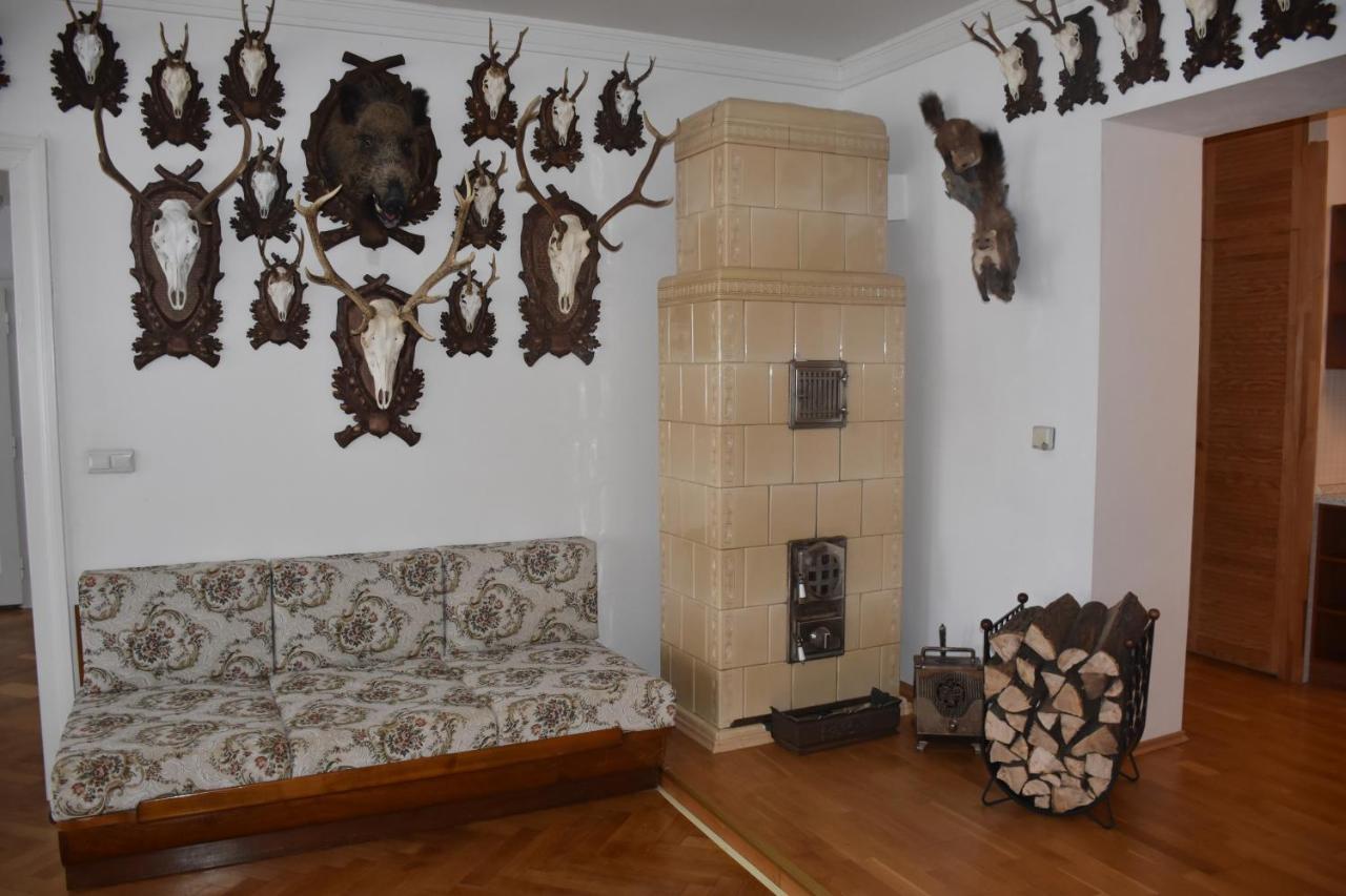 Lovecký Apartmán na náměstí ve Frenštátě pod Radhoštěm Frenštát pod Radhoštěm Exterior foto